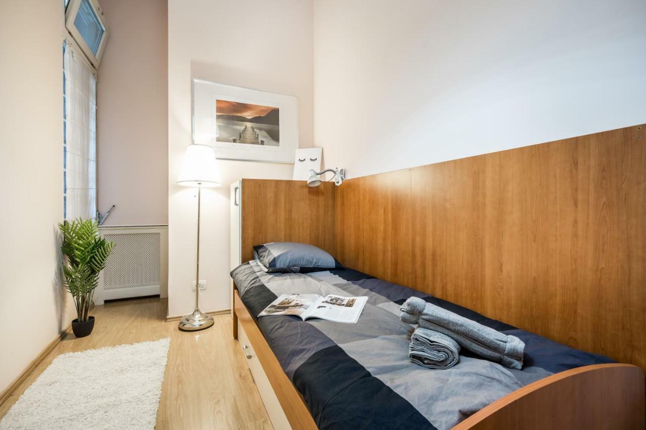 Bpr King Prime Home With A/C Budapest Eksteriør bilde