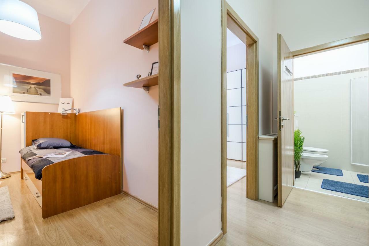 Bpr King Prime Home With A/C Budapest Eksteriør bilde